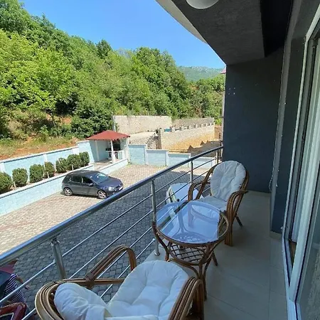 Aqua Blue Apartment Pestani Exterior photo
