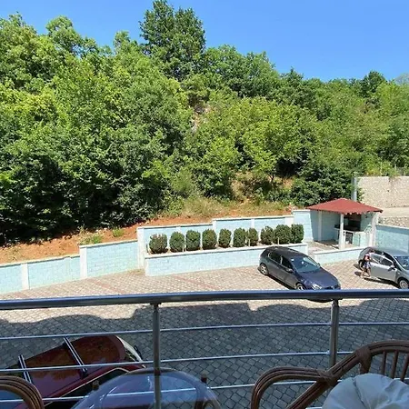 Aqua Blue Apartment Pestani Exterior photo